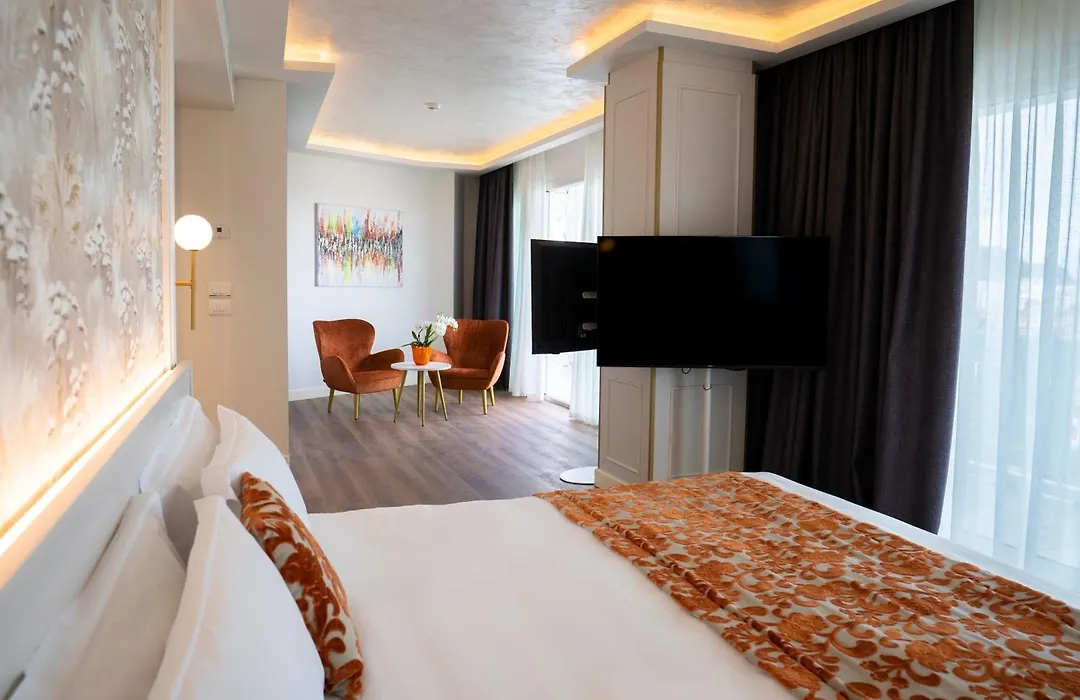 Tritone LUXURY HOTEL THERMAE&SPA-1